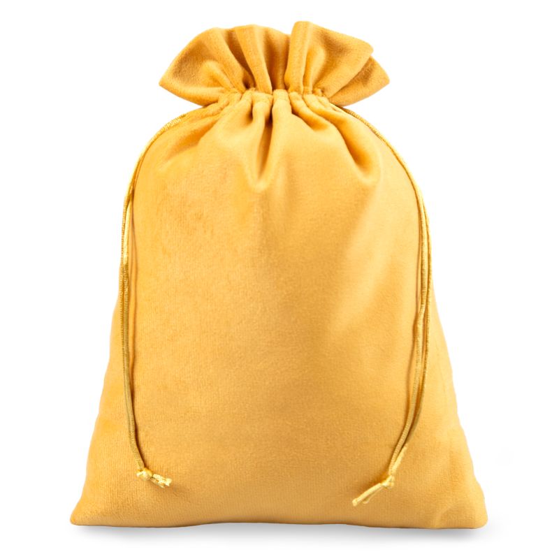 5 pcs Velvet pouches 22 x 30 cm - gold