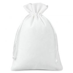 Velvet pouches 15 x 20 cm - white Medium bags 15x20 cm