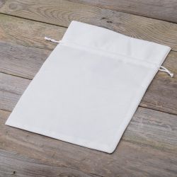 Velvet pouches 26 x 35 cm - white White bags
