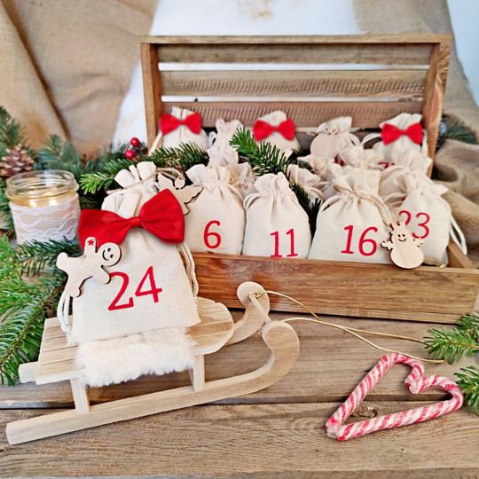 Advent calendar with pouches for businesses and enterprises