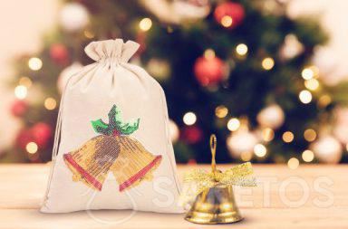 Christmas bag with a sequin appliqué