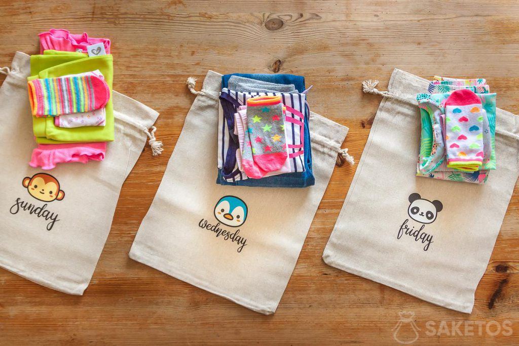 Children's clothes sacks - a set of bags for every day of the week