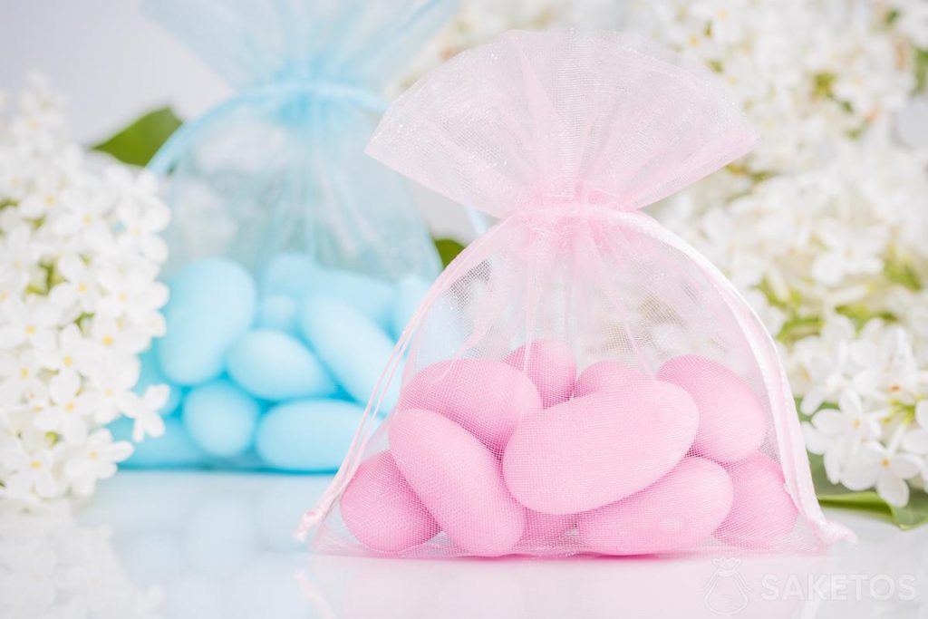 Baby shower, one year old, baptism bags pink and blue almonds