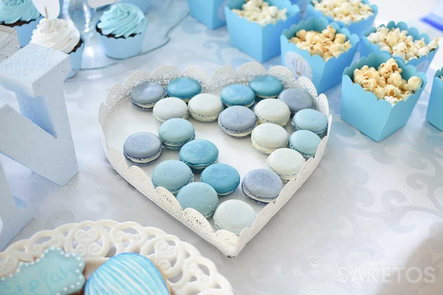 Snacks for one year old boy - blue decorations