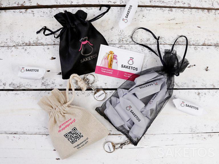 Packaging with a company logo print - fabric bags with a logo