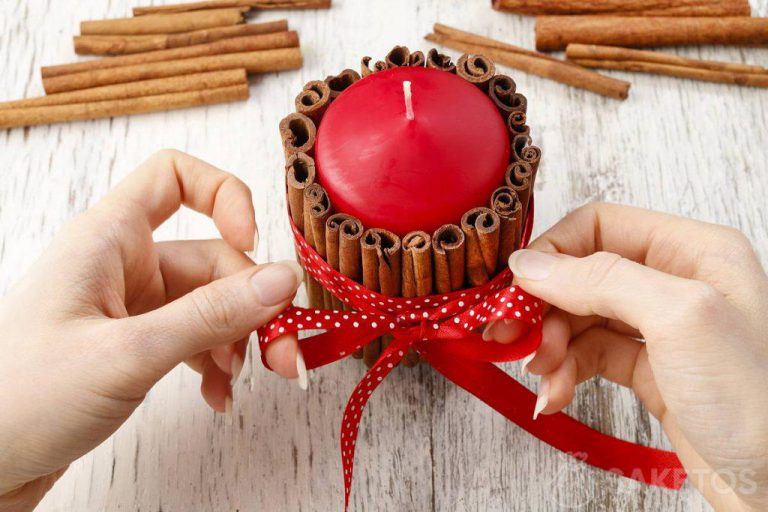 DIY Christmas decoration - cinnamon candle holder