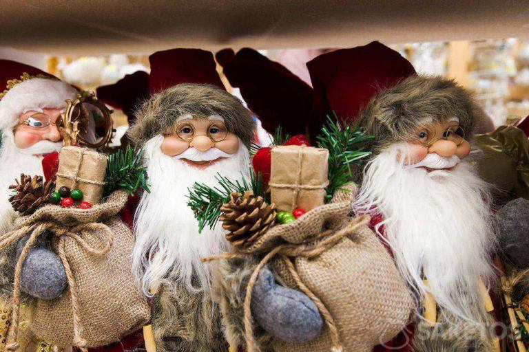 Decorative Christmas figurines