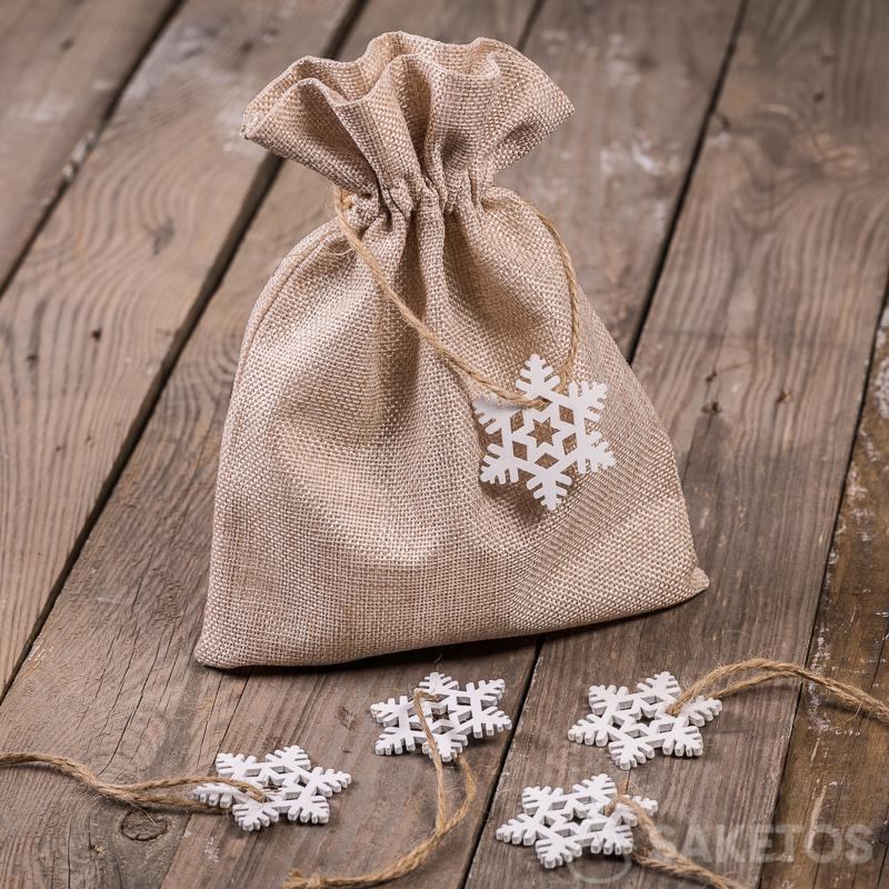 Jute bag with a Christmas wooden pendant