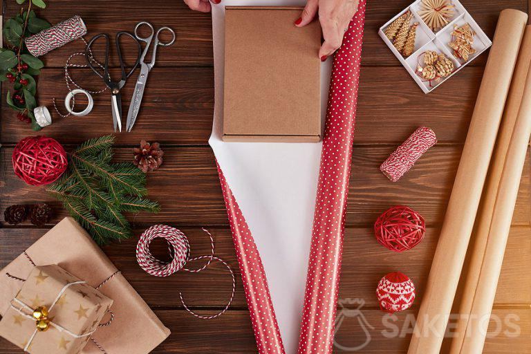 how to wrap a gift in paper - step by step instructions