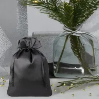 Satin bags 12 x 15 cm - black Thanks to guests