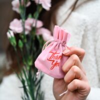 Velvet pouches 8 x 10 cm - light pink Thanks to guests