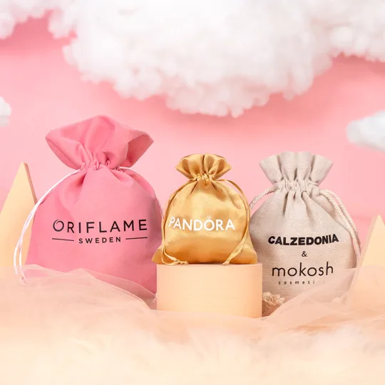What types of packaging work best in e-commerce? 4 Personalised packaging for companies with logo and print