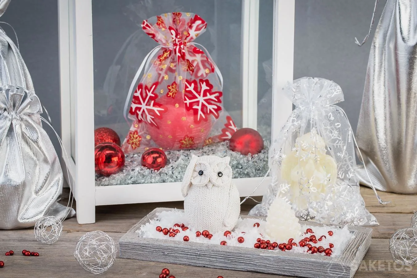 Christmas - rustic or modern interior style 8 Christmas bags perfectly match the decorations