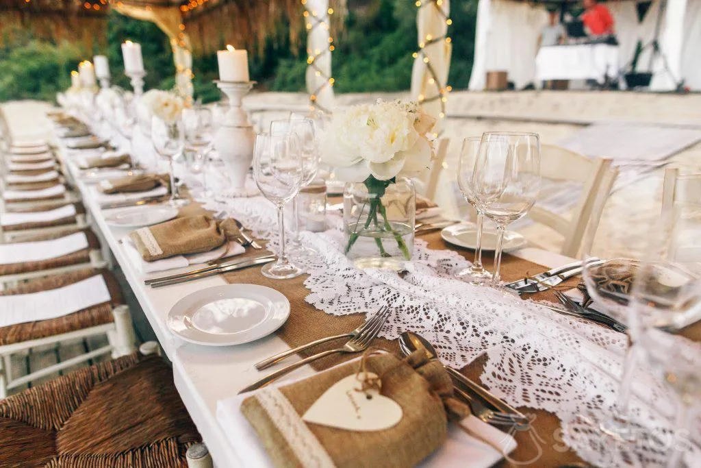 Jute bags for thanks to wedding guests