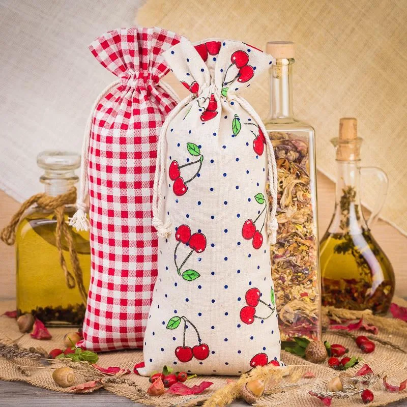 Kitchen decorations, we inspire you to create your own 6 Linen bags featuring a print for decorating the kitchen